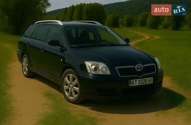 Универсал Toyota Avensis 2005 в Верховине