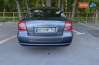 Седан Toyota Avensis 2008 в 