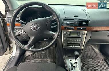 Седан Toyota Avensis 2007 в 