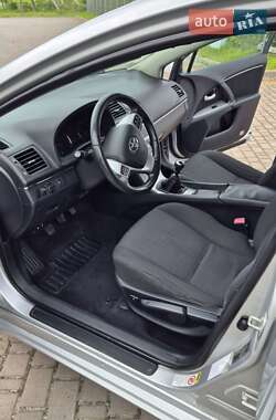 Универсал Toyota Avensis 2008 в 
