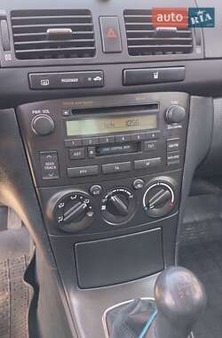 Седан Toyota Avensis 2006 в 
