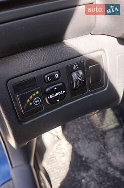Седан Toyota Avensis 2006 в 