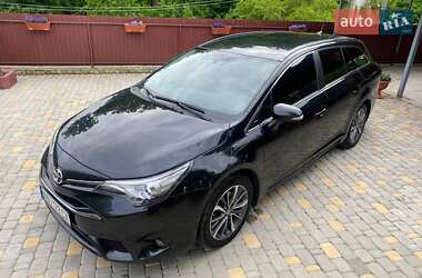 Универсал Toyota Avensis 2016 в Виннице