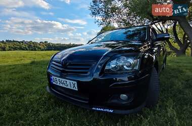 Универсал Toyota Avensis 2006 в Гайсине