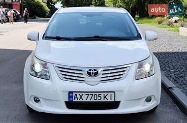 Седан Toyota Avensis 2011 в Харькове