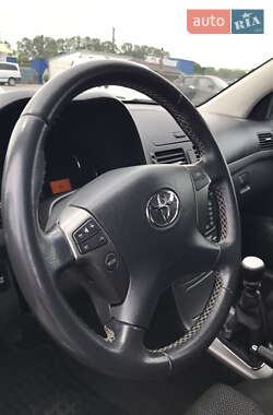 Универсал Toyota Avensis 2007 в 