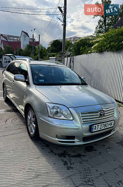 Універсал Toyota Avensis 2006 в Івано-Франківську