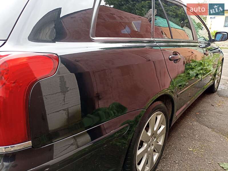 Универсал Toyota Avensis 2008 в Луцке