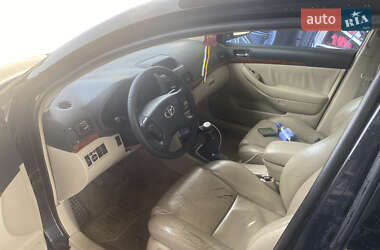 Универсал Toyota Avensis 2006 в 