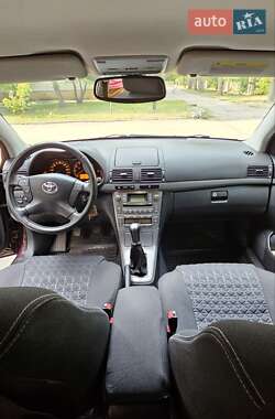 Универсал Toyota Avensis 2006 в 