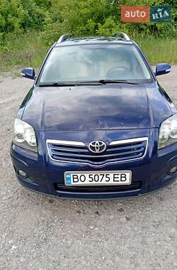 Универсал Toyota Avensis 2006 в Волочиске