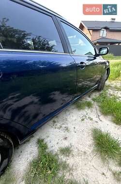 Универсал Toyota Avensis 2005 в 