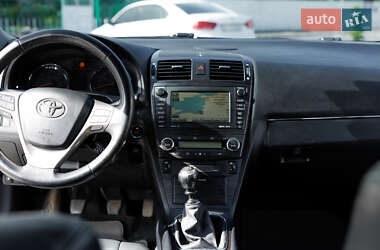 Универсал Toyota Avensis 2009 в 