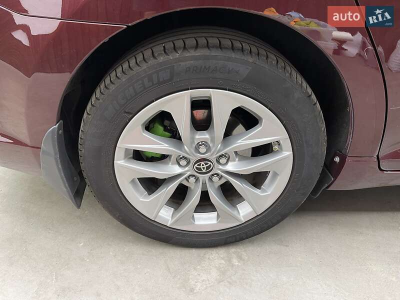 Универсал Toyota Avensis 2012 в Киеве фото 59 Универсал Toyota Avensis 2012 в Киеве