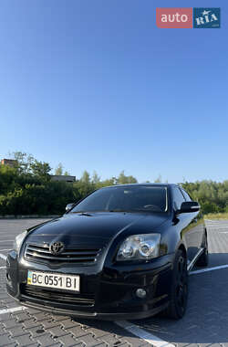 Седан Toyota Avensis 2007 в Львове