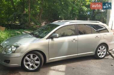 Універсал Toyota Avensis 2008 в Умані