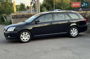 Универсал Toyota Avensis 2004 в 