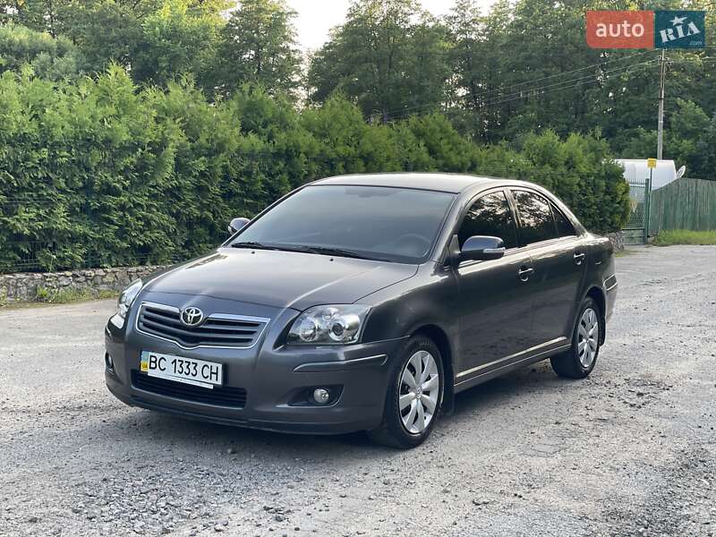Седан Toyota Avensis 2008 в 