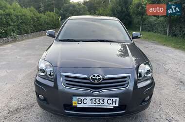 Седан Toyota Avensis 2008 в 