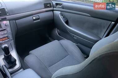 Седан Toyota Avensis 2008 в 