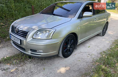 Седан Toyota Avensis 2004 в Тернополі