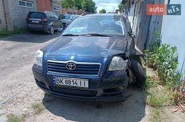 Універсал Toyota Avensis 2005 в Рівному