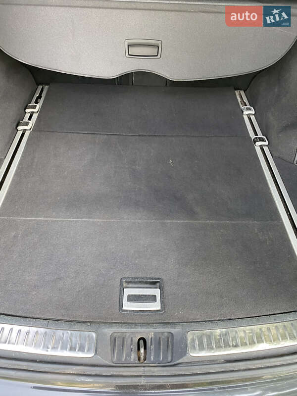 Универсал Toyota Avensis 2010 в Кодыме