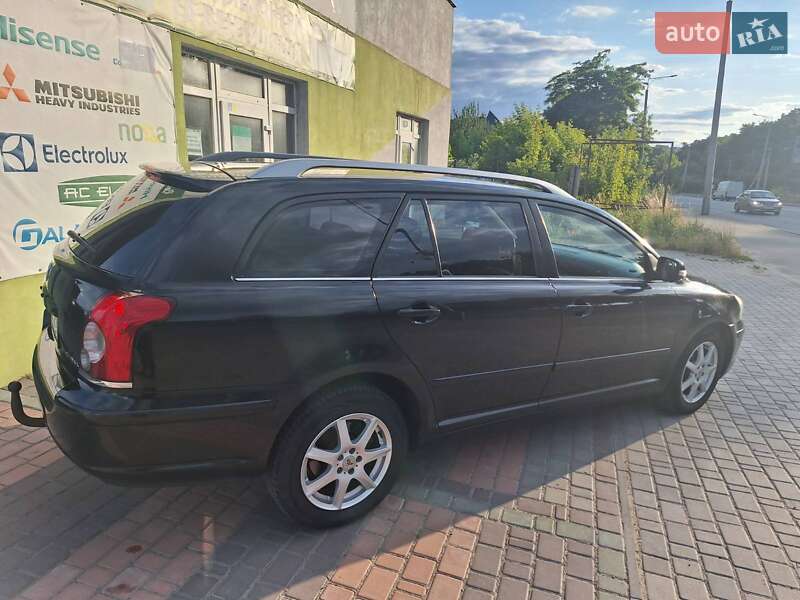 Универсал Toyota Avensis 2006 в Виннице
