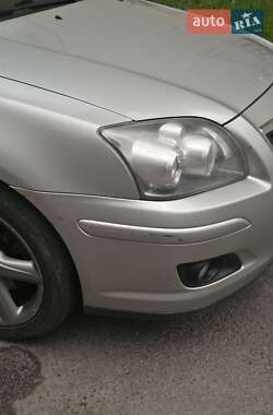 Универсал Toyota Avensis 2008 в 