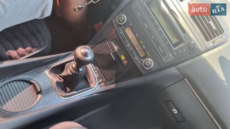 Универсал Toyota Avensis 2009 в Одессе