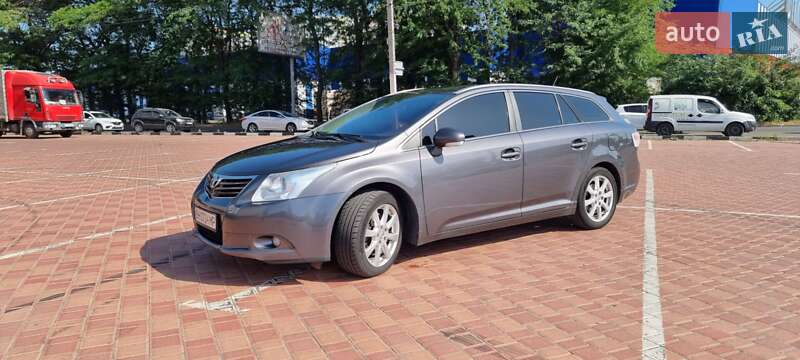 Универсал Toyota Avensis 2009 в Одессе