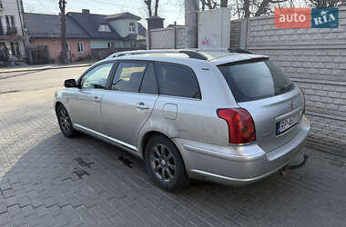 Універсал Toyota Avensis 2004 в Вараші