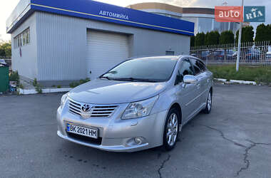 Универсал Toyota Avensis 2009 в Ровно