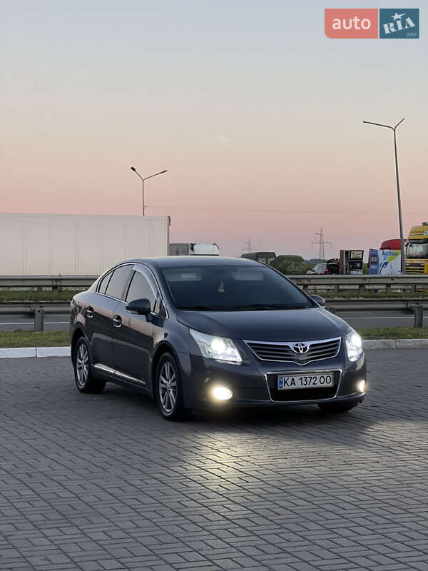 Toyota Avensis 2008