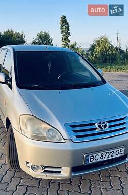 Універсал Toyota Avensis 2001 в Рава-Руській