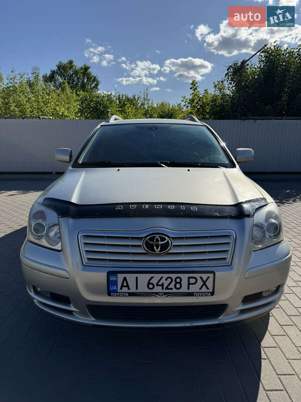 Універсал Toyota Avensis 2003 в Смілі