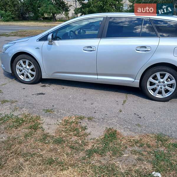 Универсал Toyota Avensis 2009 в Кременчуге фото 12 Универсал Toyota Avensis 2009 в Кременчуге