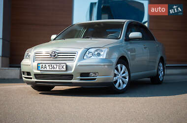 Седан Toyota Avensis 2005 в Києві