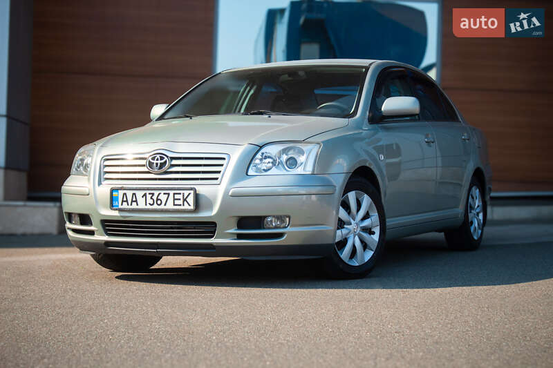 Toyota Avensis 2005