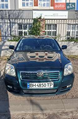 Седан Toyota Avensis 2003 в Одессе