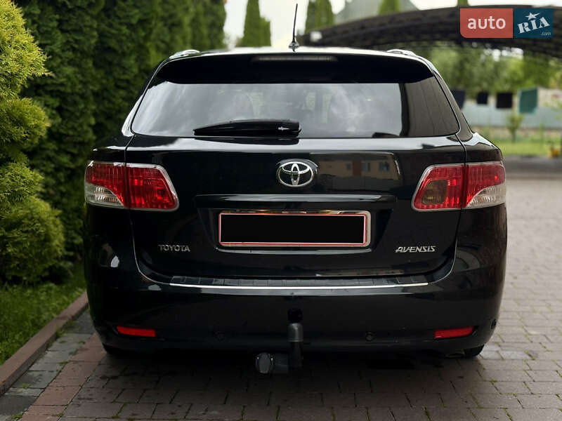 Универсал Toyota Avensis 2009 в Тернополе