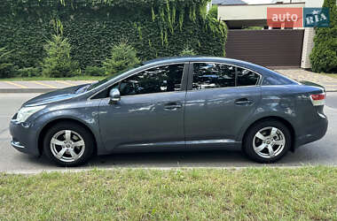Седан Toyota Avensis 2008 в 