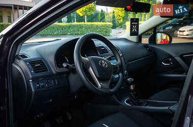 Универсал Toyota Avensis 2009 в 