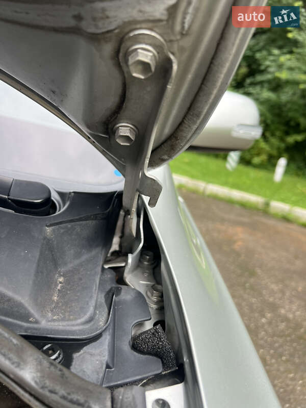 Седан Toyota Avensis 2008 в Трускавце