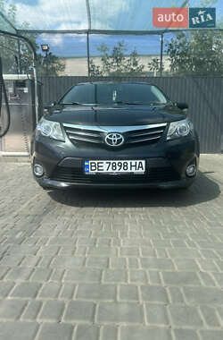Седан Toyota Avensis 2012 в Первомайске