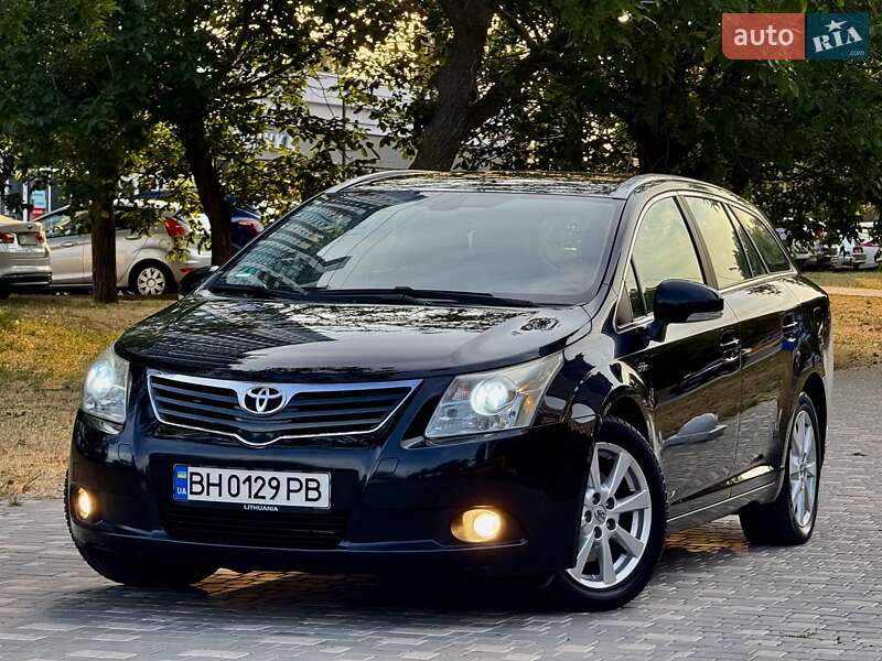 Универсал Toyota Avensis 2009 в Одессе
