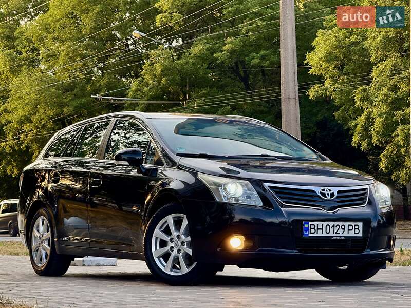 Универсал Toyota Avensis 2009 в Одессе