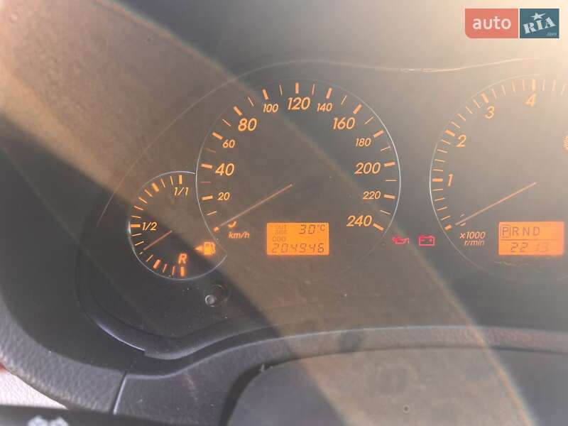 Седан Toyota Avensis 2003 в Овидиополе фото 57 Седан Toyota Avensis 2003 в Овидиополе