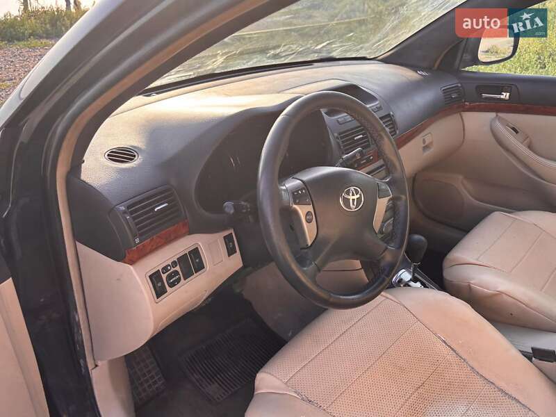 Седан Toyota Avensis 2003 в Овидиополе фото 61 Седан Toyota Avensis 2003 в Овидиополе