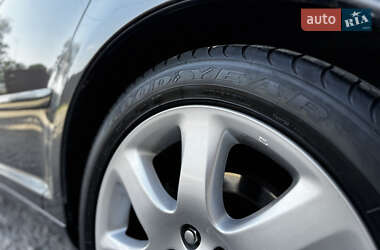 Універсал Toyota Avensis 2006 в 